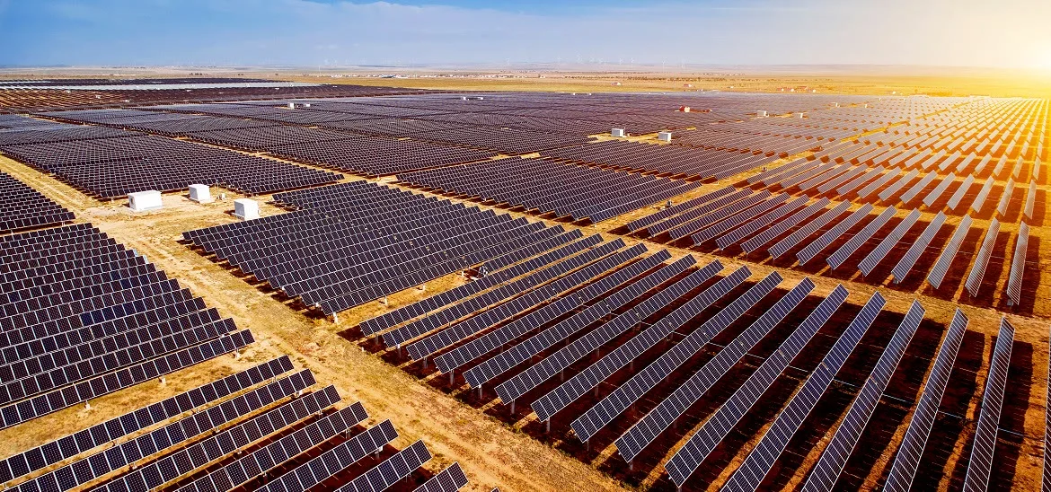 Largest solar project in U.S. history gets approval, transformer ...
